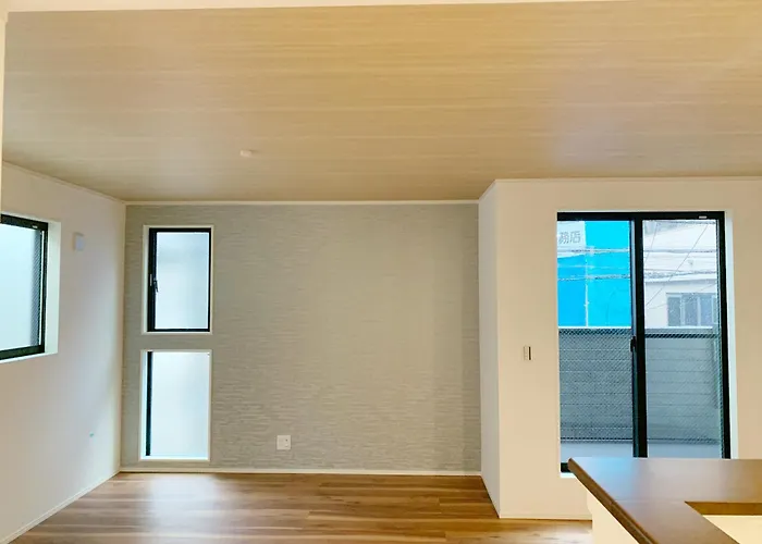 Shinjuku#Ookubo#Kabukicho#New Built 4Beds Room,3 Toilets, 2 Shower Rooms#新宿中心#大久保#歌舞伎#地铁站步行2分#新建一栋3层楼 4个卧室3个卫生间2个浴室1个客厅#高速无限制网络#智能马桶#干湿分离103