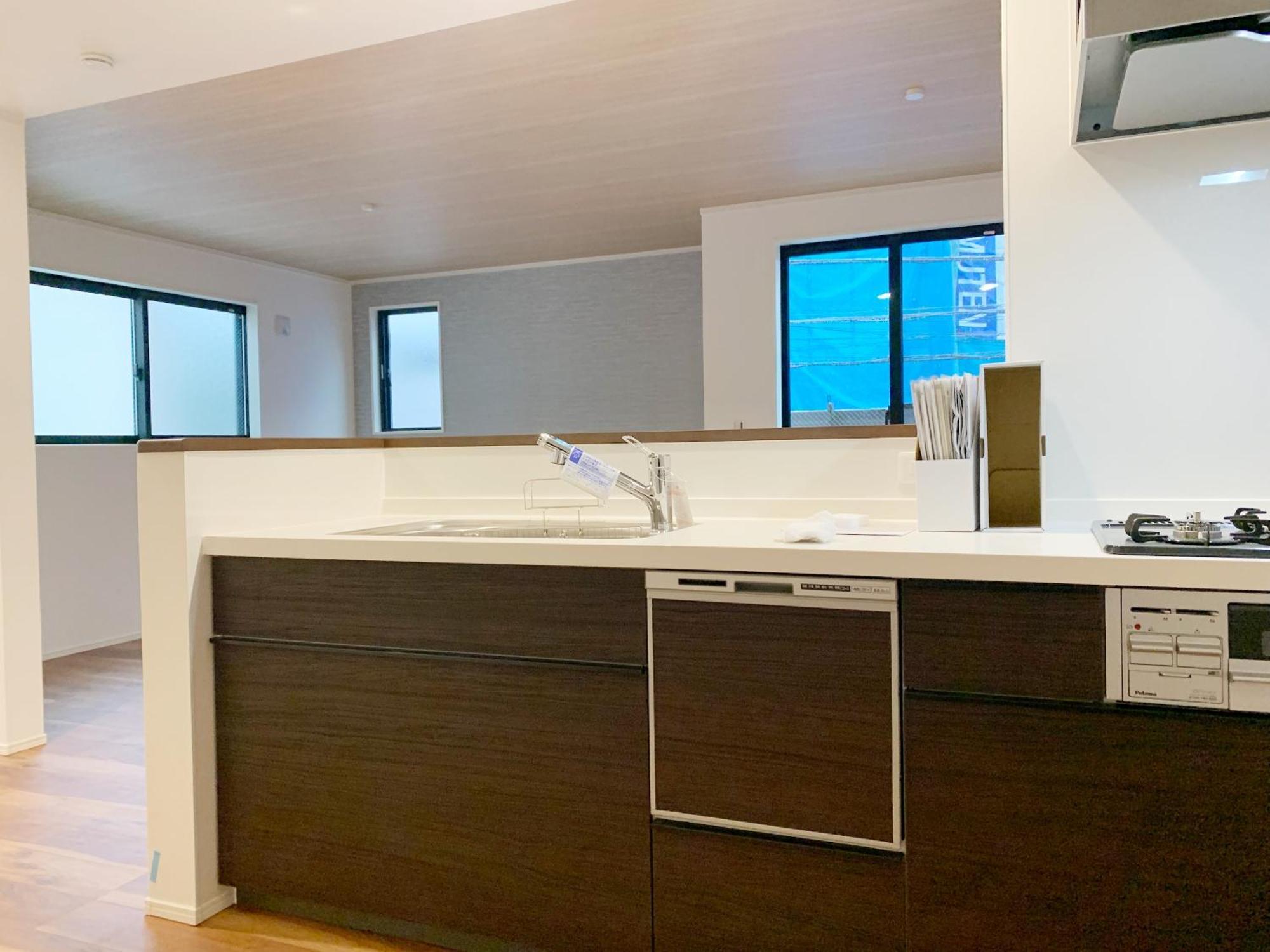 Shinjuku#ookubo#kabukicho#new Built 4beds Room,3 Toilets, 2 Shower Rooms#新宿中心#大久保#歌舞伎#地铁站步行2分#新建一栋3层楼 4个卧室3个卫生间2个浴室1个客厅#高速无限制网络#智能马桶#干湿分离103 * Präfektur Tokio